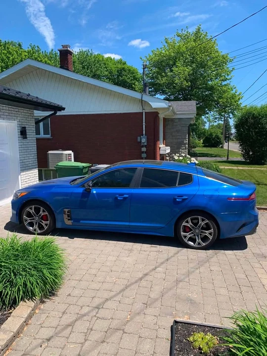 2018 Kia Stinger - Image 12 of 16