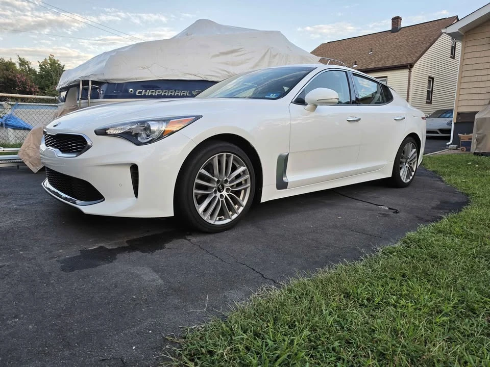 2018 Kia Stinger - Image 2 of 13