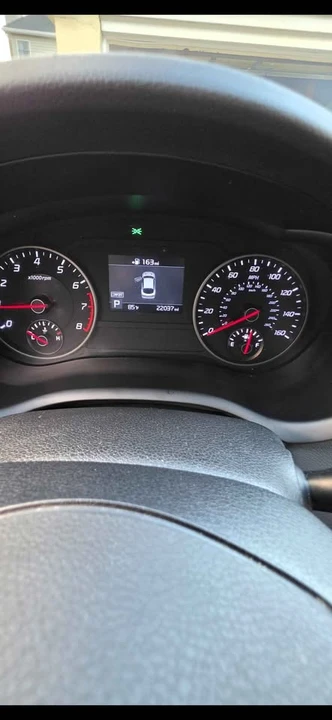 2018 Kia Stinger - Image 9 of 13