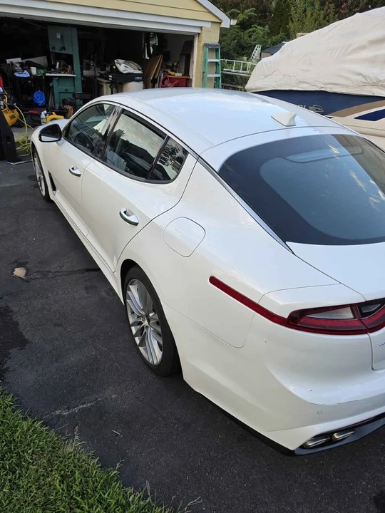 2018 Kia Stinger - Image 5 of 13