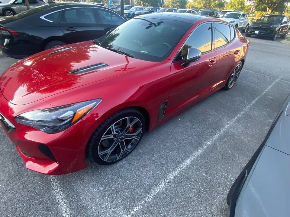 2018 Kia Stinger - Image 2 of 4