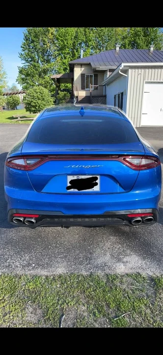 2018 Kia Stinger - Image 2 of 4