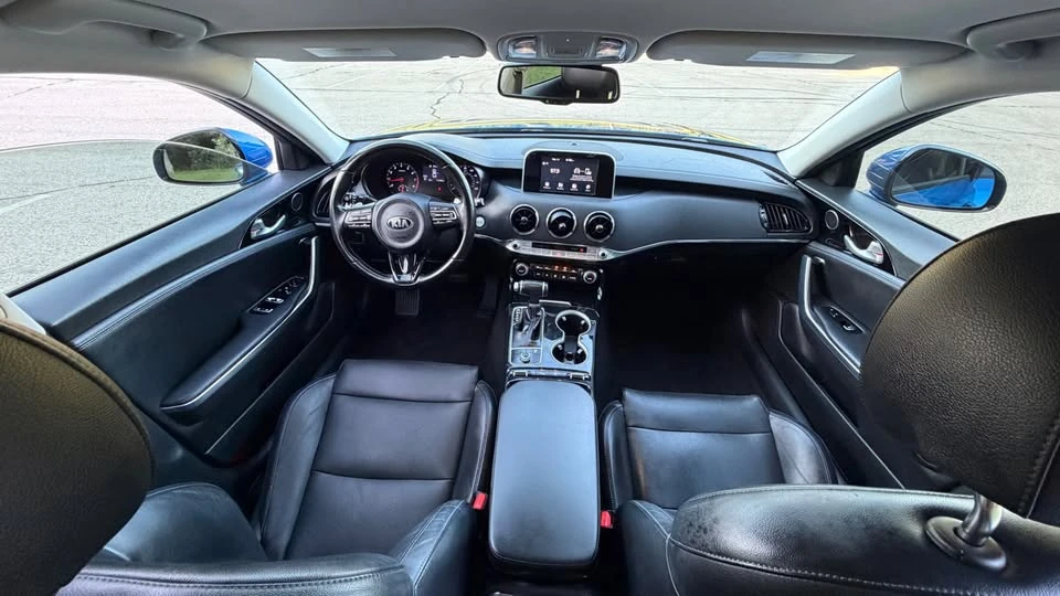 2018 Kia Stinger - Image 14 of 20