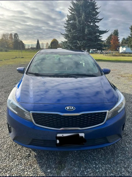 2018 Kia Forte - Image 2 of 11