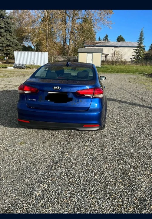 2018 Kia Forte - Image 4 of 11