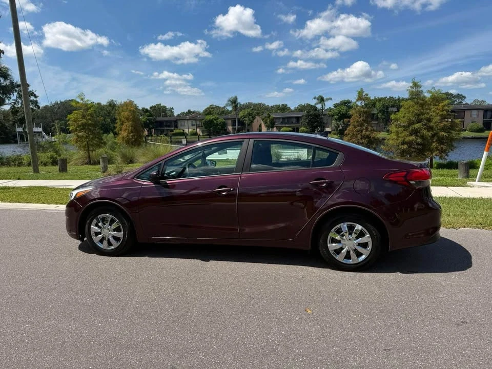 2018 Kia Forte - Image 13 of 13
