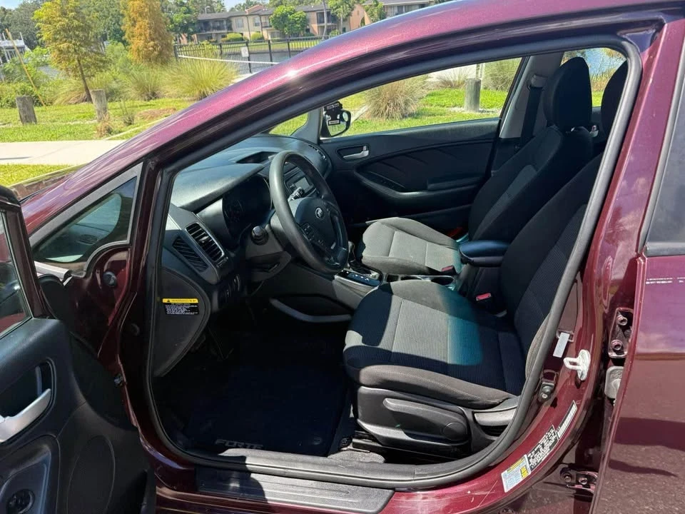 2018 Kia Forte - Image 14 of 14