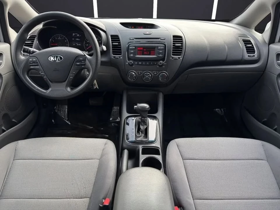 2018 Kia Forte - Image 7 of 14