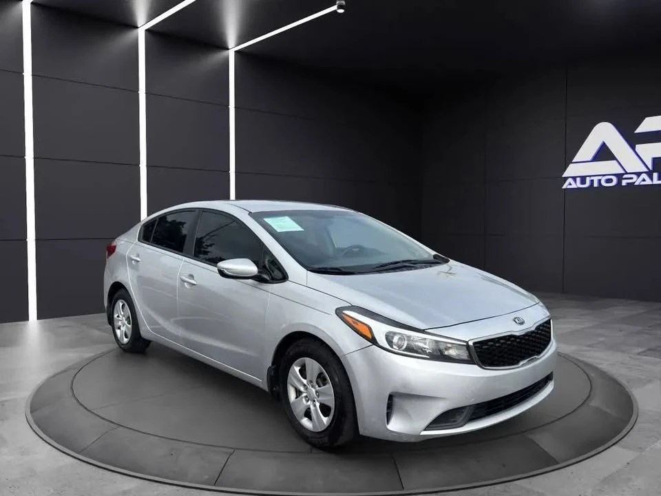 2018 Kia Forte - Image 2 of 14