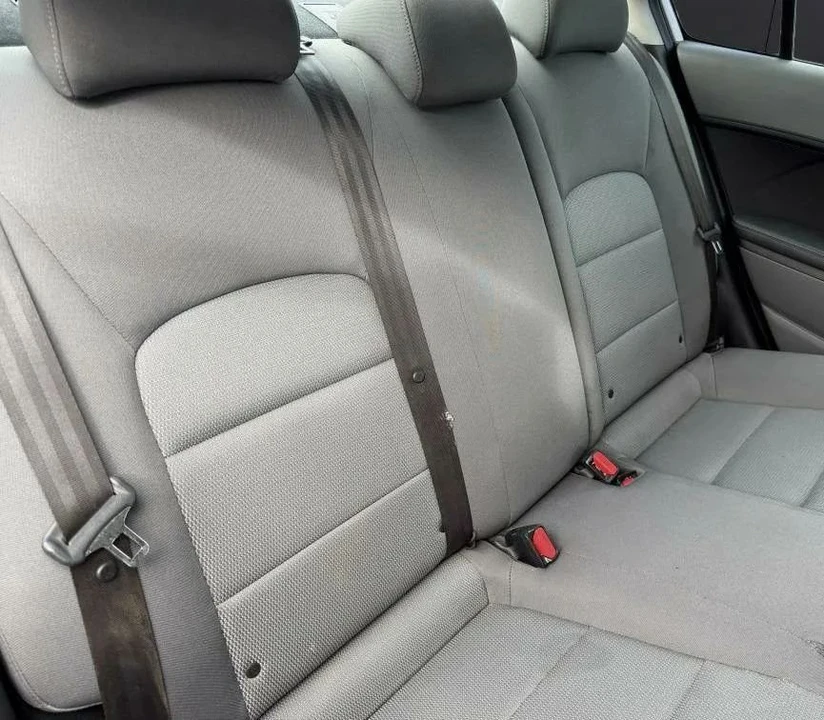 2018 Kia Forte - Image 13 of 14