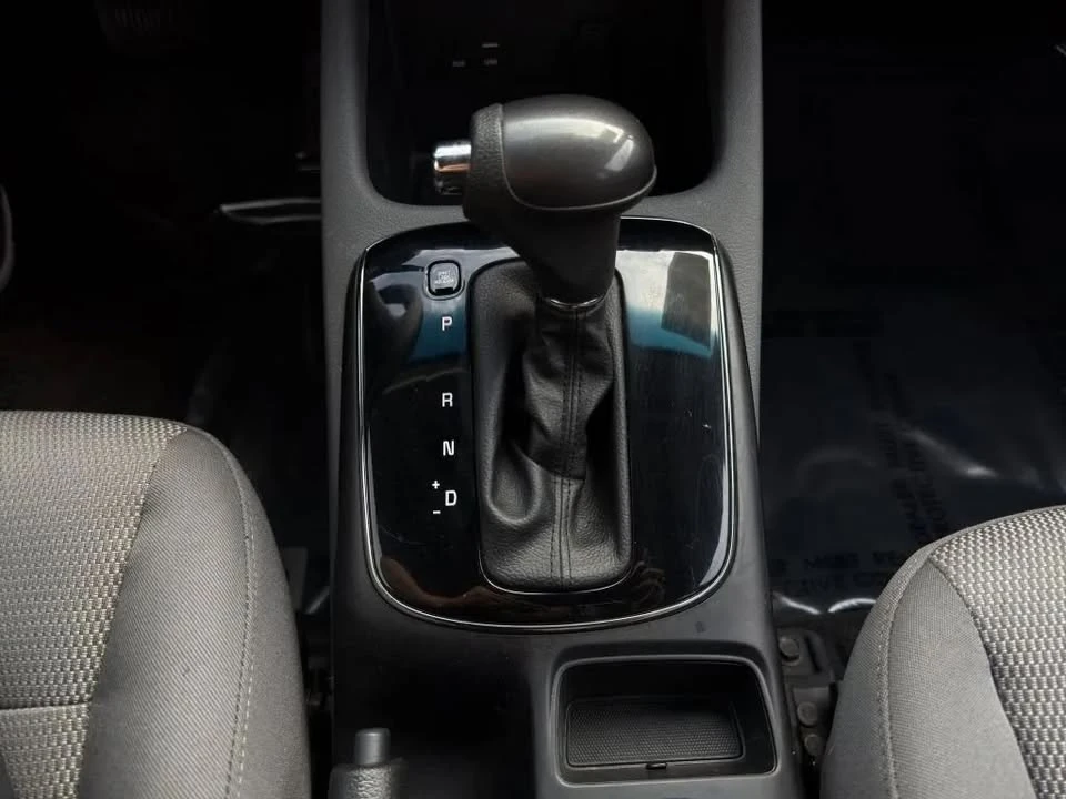 2018 Kia Forte - Image 12 of 14