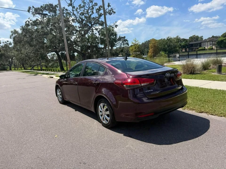 2018 Kia Forte - Image 13 of 14