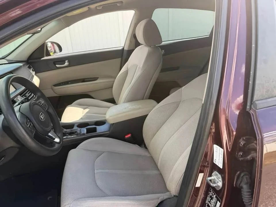 2018 Kia Forte - Image 14 of 16