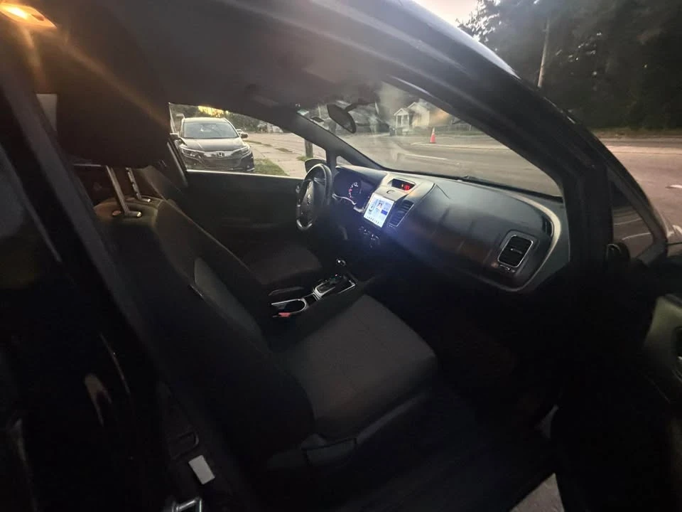 2018 Kia Forte - Image 9 of 13