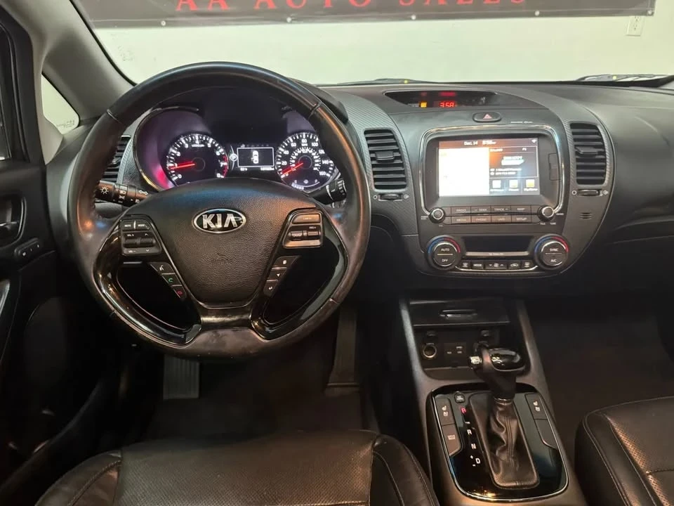 2018 Kia Forte - Image 9 of 18