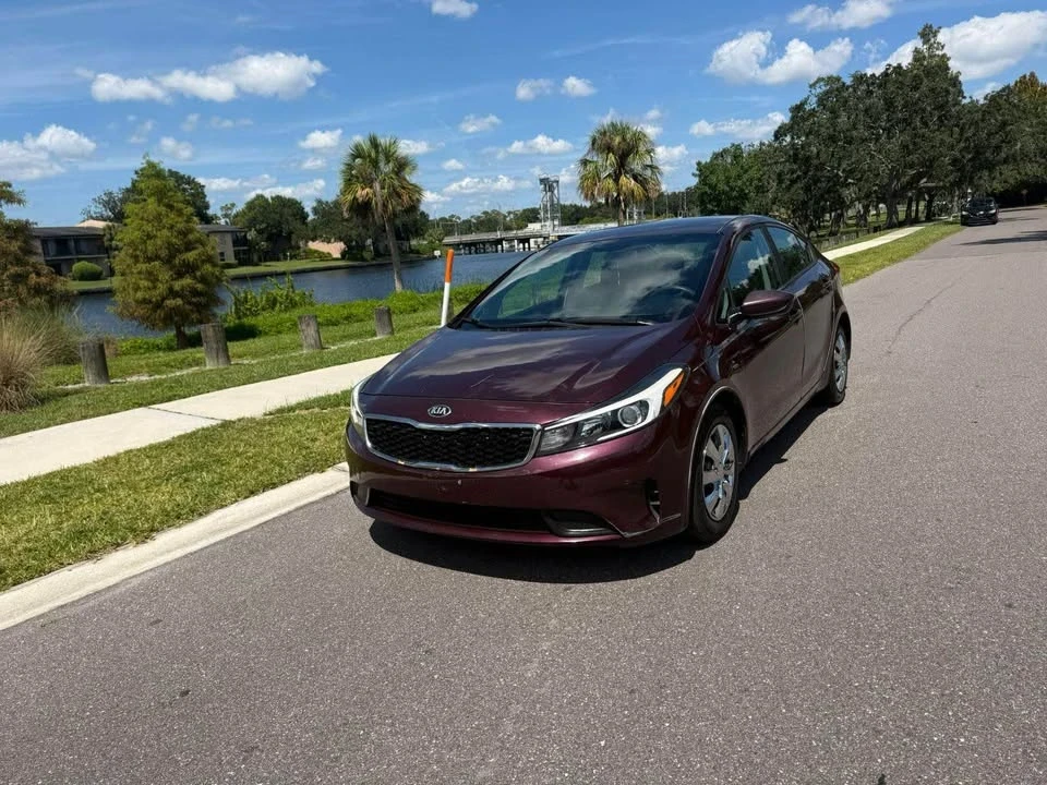 2018 Kia Forte - Image 3 of 14