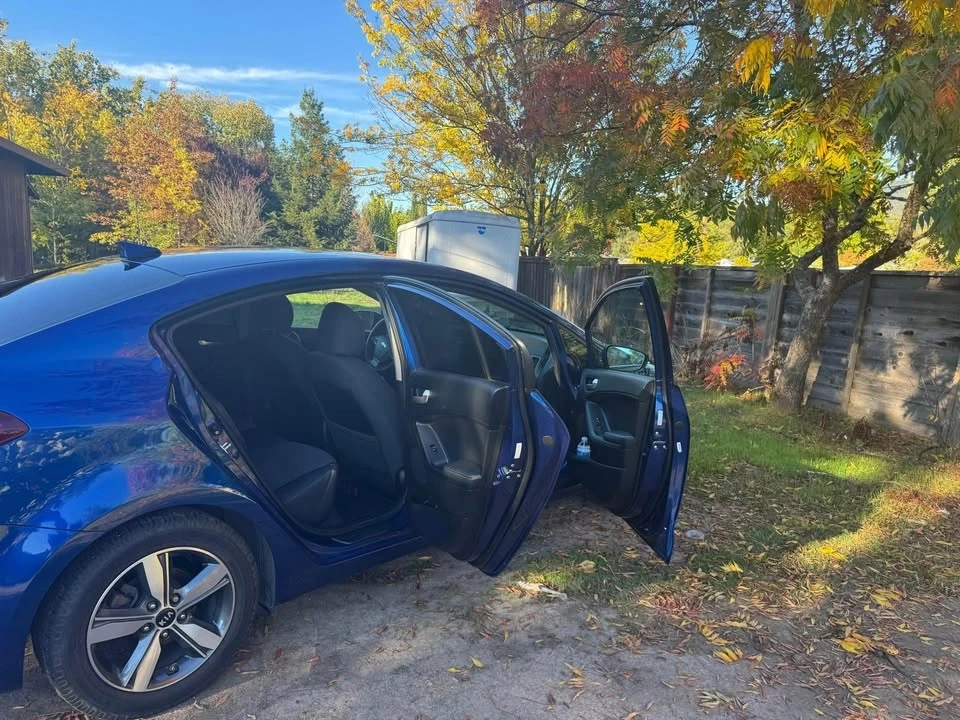 2018 Kia Forte - Image 2 of 8