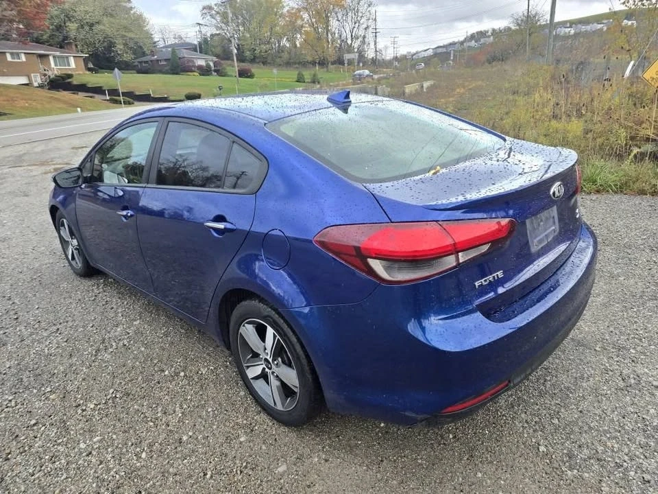 2018 Kia Forte - Image 4 of 10