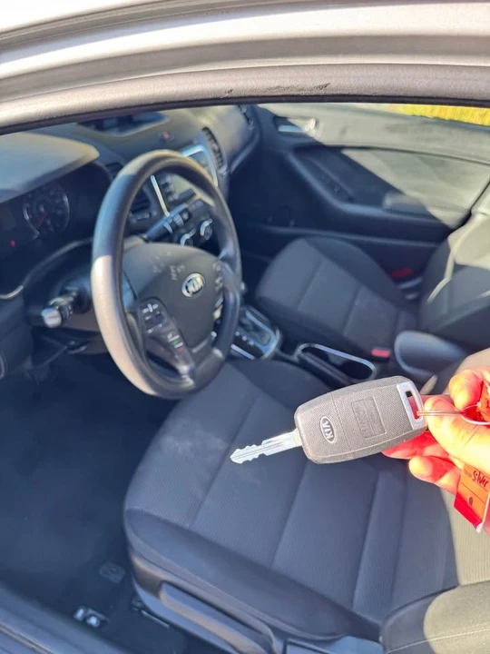 2018 Kia Forte - Image 10 of 11
