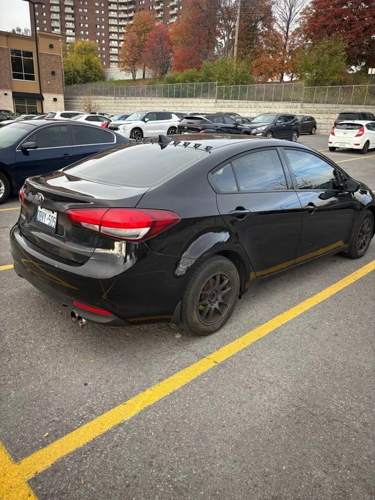 2018 Kia Forte - Image 4 of 7