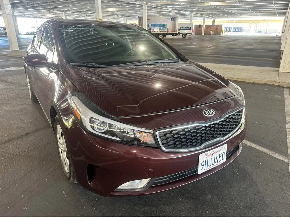 2018 Kia Forte - Image 2 of 8