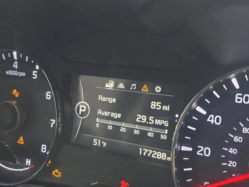 2018 Kia Forte - Image 9 of 10
