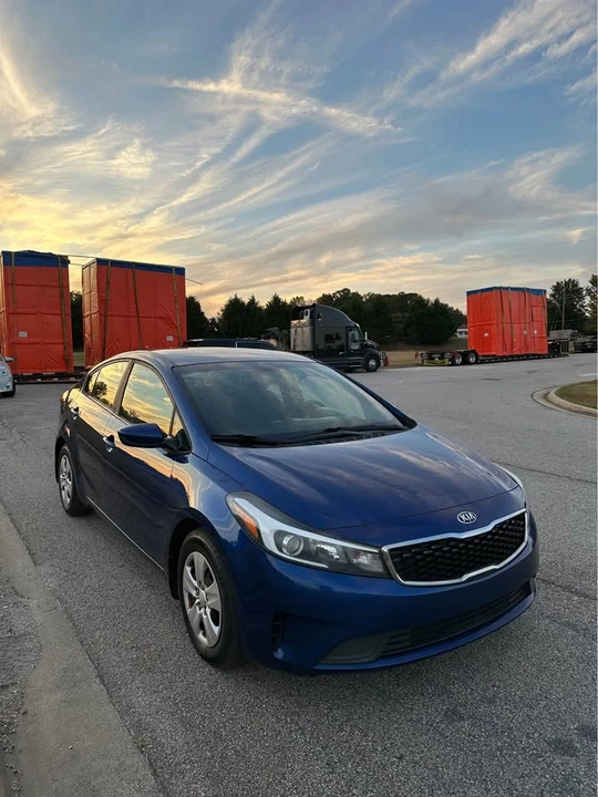 2018 Kia Forte - Image 7 of 17