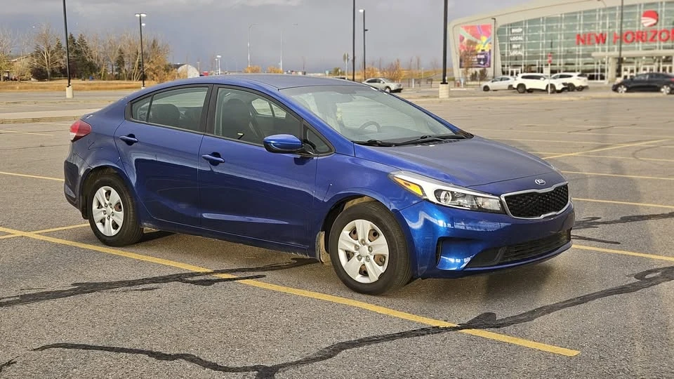 2018 Kia Forte - Image 8 of 12