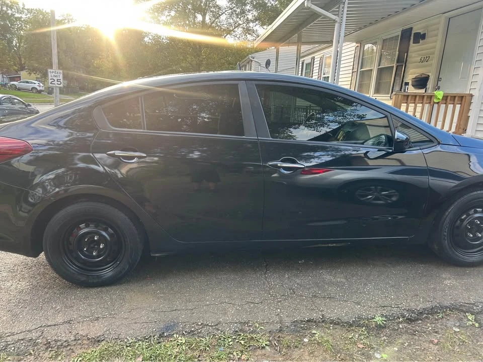 2018 Kia Forte - Image 6 of 9