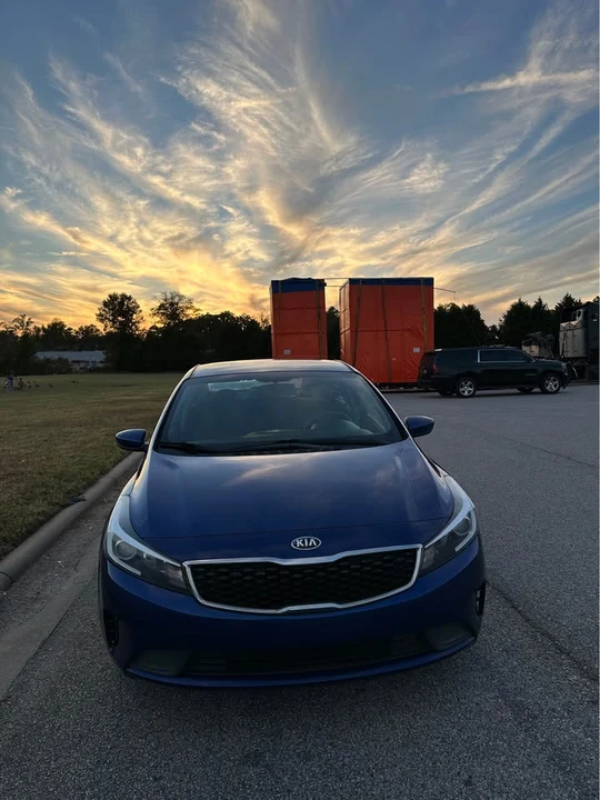 2018 Kia Forte - Image 11 of 17