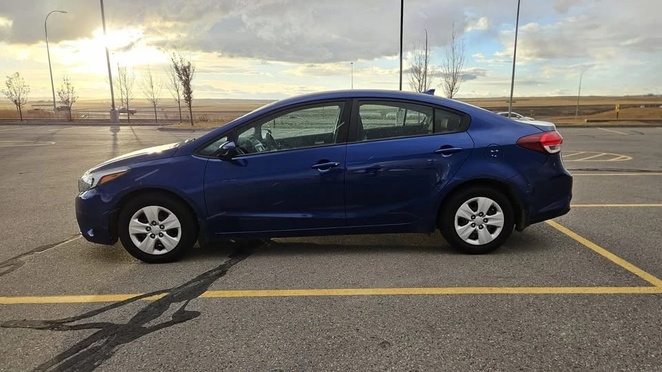 2018 Kia Forte - Image 3 of 12
