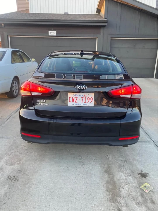2018 Kia Forte - Image 3 of 12