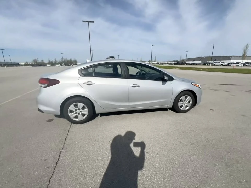 2018 Kia Forte - Image 3 of 5
