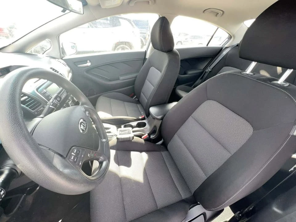 2018 Kia Forte - Image 5 of 5