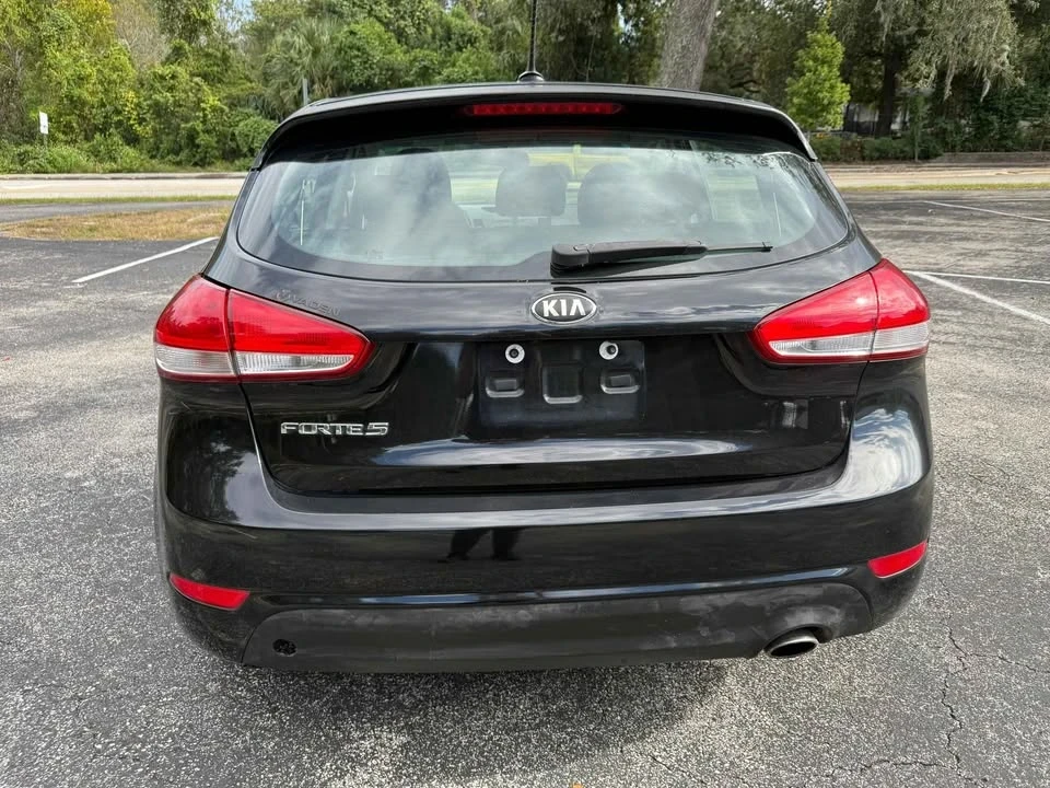2018 Kia Forte - Image 7 of 14