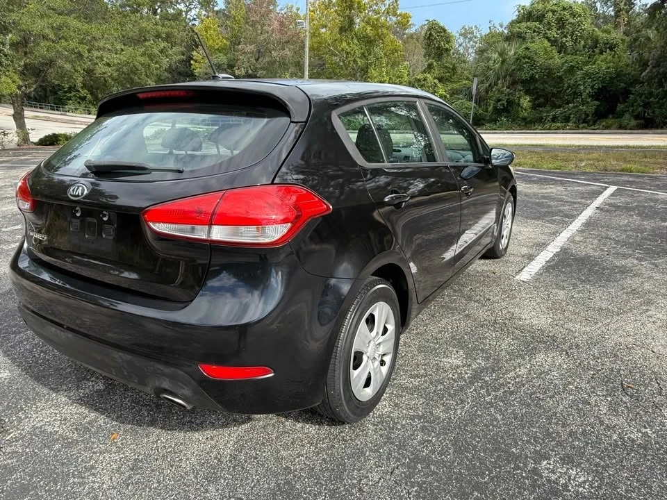 2018 Kia Forte - Image 4 of 14