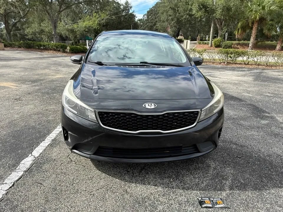 2018 Kia Forte - Image 2 of 14