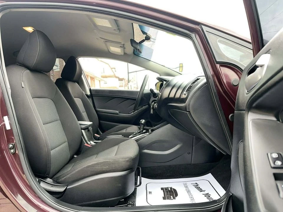 2018 Kia Forte - Image 3 of 8