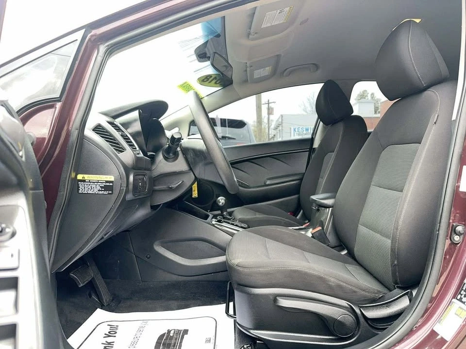 2018 Kia Forte - Image 2 of 8