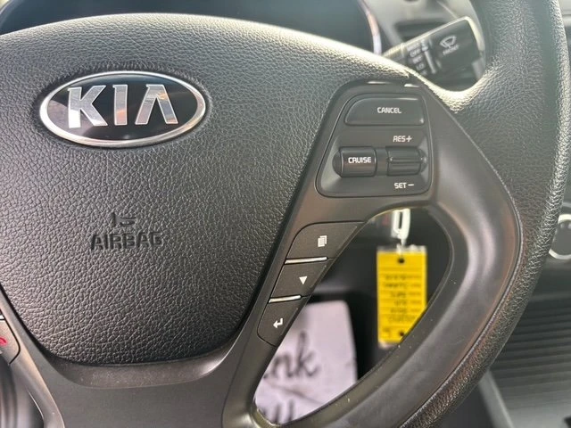 2018 Kia Forte - Image 16 of 20