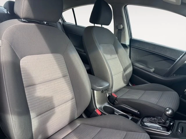 2018 Kia Forte - Image 10 of 20