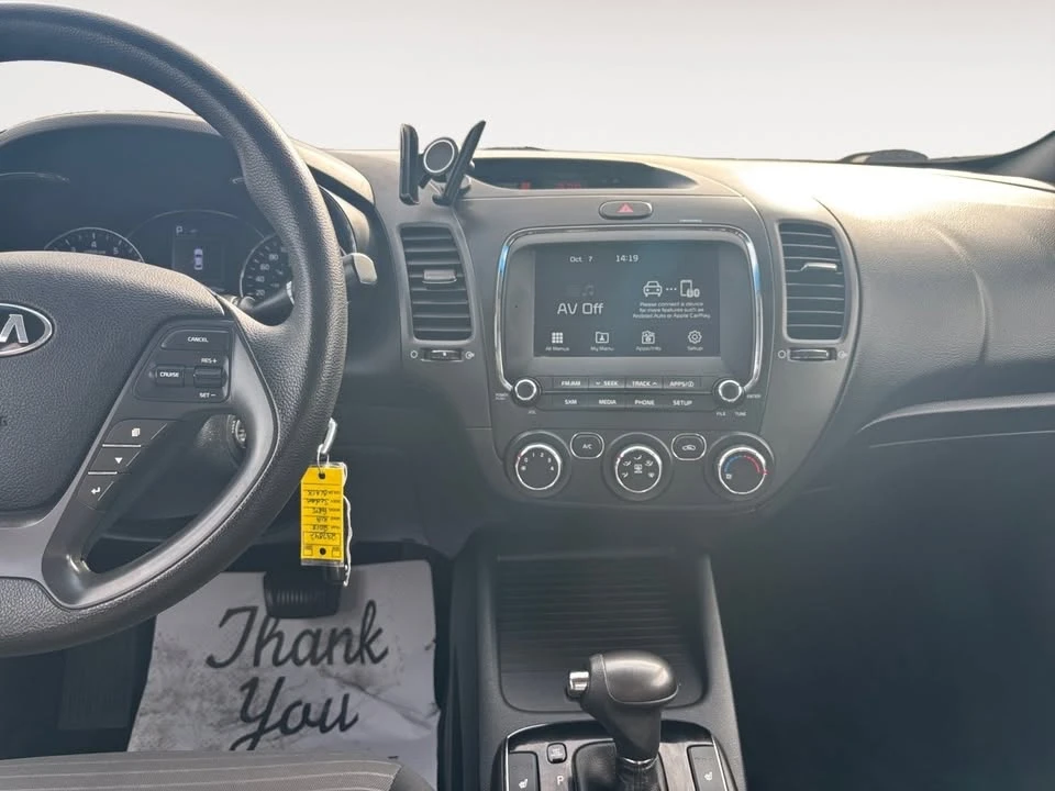 2018 Kia Forte - Image 13 of 20