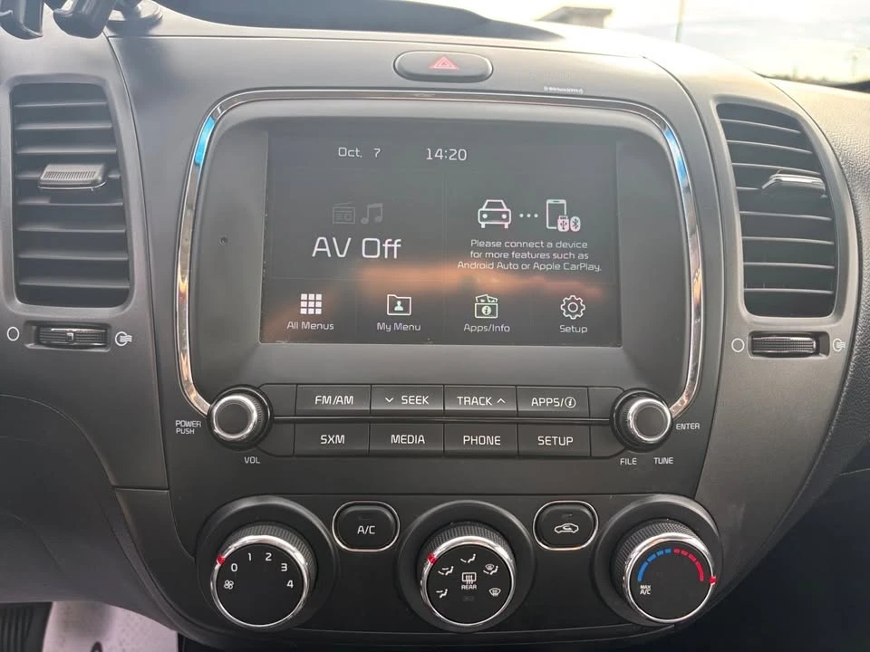 2018 Kia Forte - Image 17 of 20