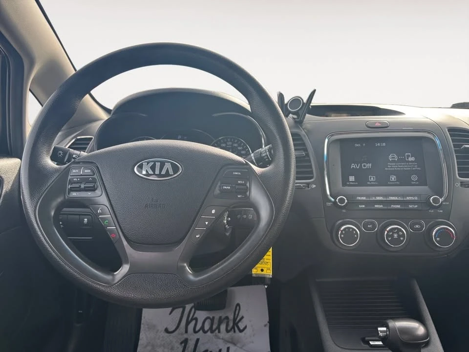 2018 Kia Forte - Image 12 of 20
