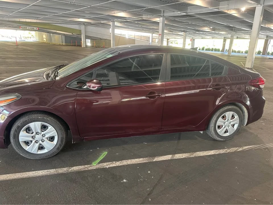 2018 Kia Forte - Image 3 of 8
