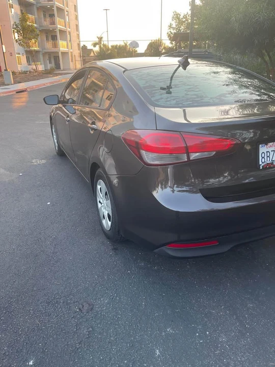 2018 Kia Forte - Image 3 of 6