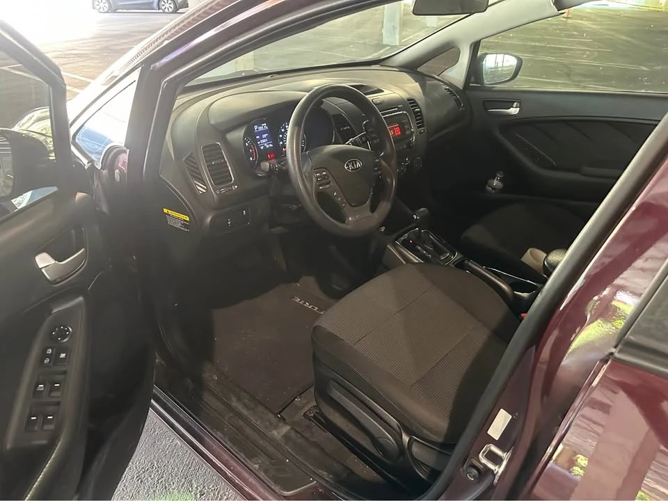 2018 Kia Forte - Image 8 of 8