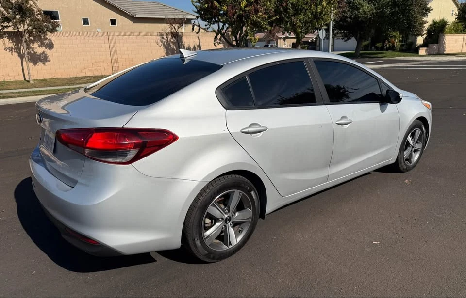 2018 Kia Forte - Image 3 of 11