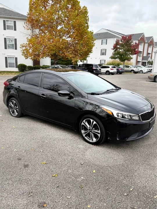 2018 Kia Forte - Image 2 of 10
