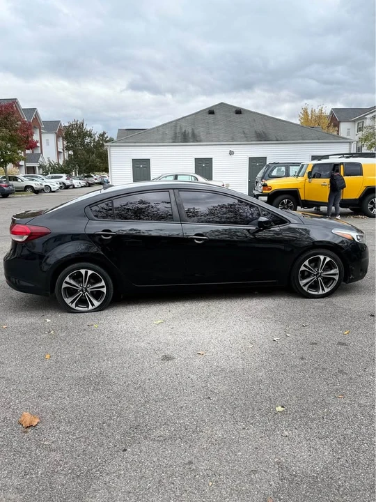 2018 Kia Forte - Image 3 of 10